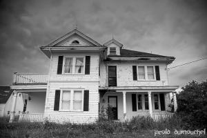 The abandoned fisherman's house